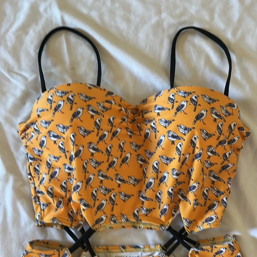 Pines & Palms Swimwear *NWT* Women's Bird Print Yellow Swimsuit - Picture 4 of 13